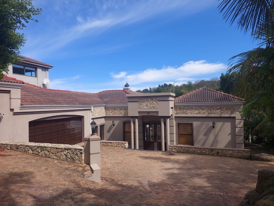 4 Bedroom Property for Sale in Panorama Western Cape